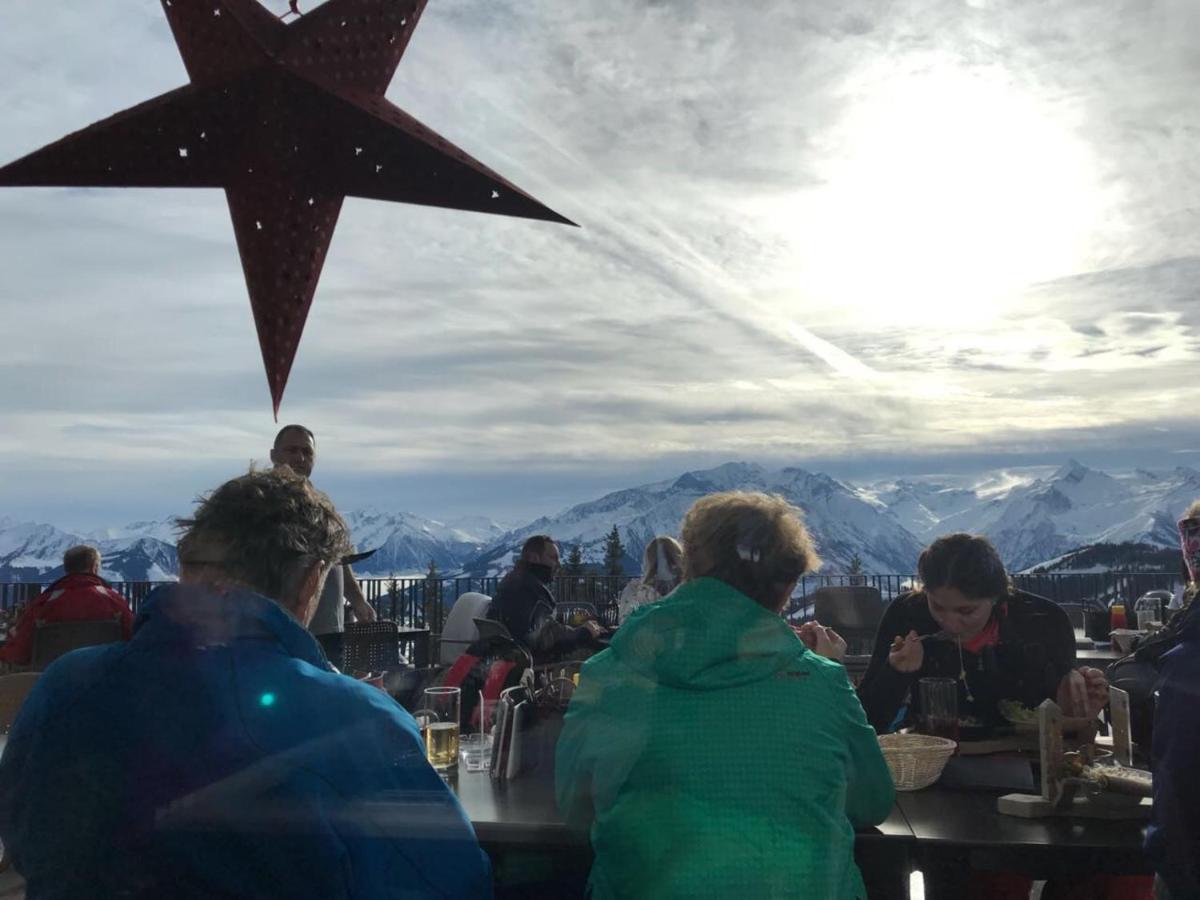 Das Hexenhaeusl Schmitten Exteriör bild